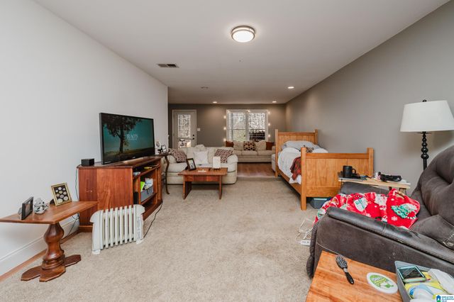 512 BARON CIRCLE, Chelsea, AL 35043