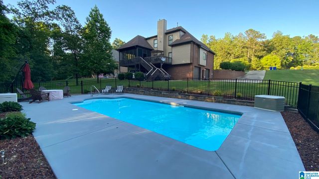 512 BARON CIRCLE, Chelsea, AL 35043