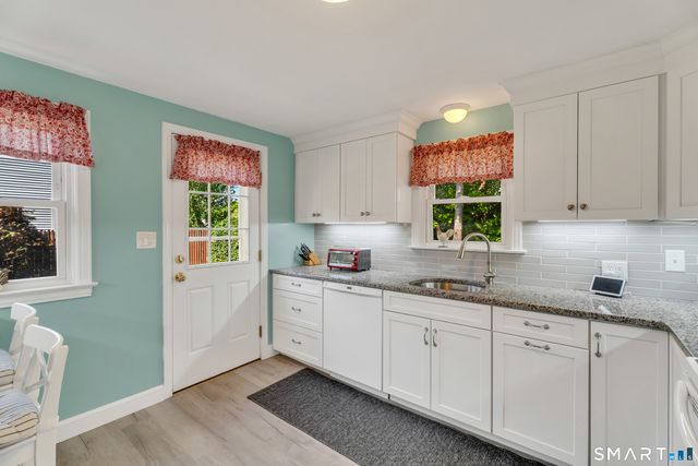 47 Earl Street, Manchester, CT 06040
