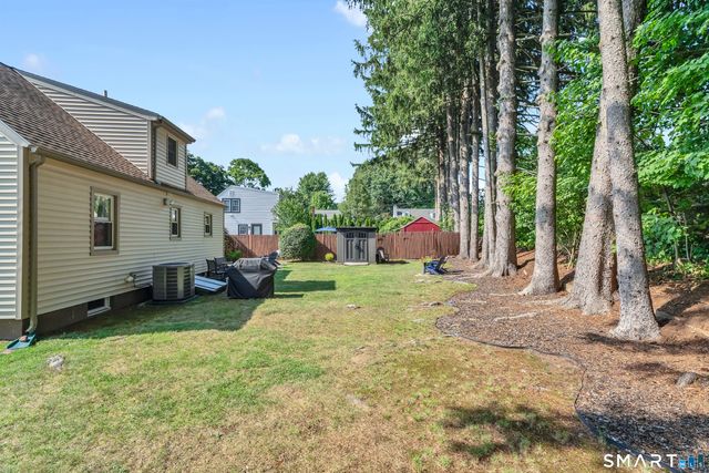 47 Earl Street, Manchester, CT 06040