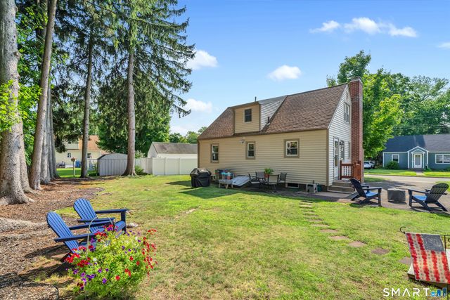 47 Earl Street, Manchester, CT 06040
