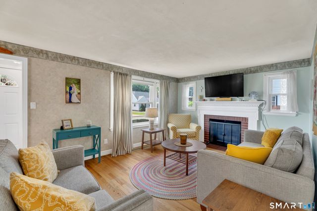47 Earl Street, Manchester, CT 06040