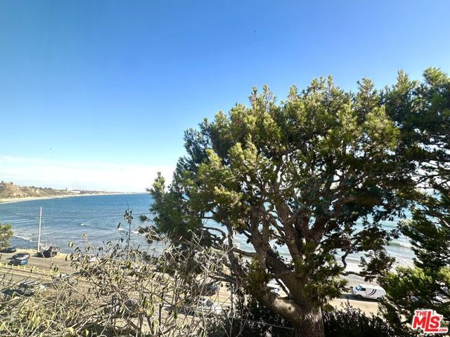 17366 W Sunset Boulevard 105, Pacific Palisades (los Angeles), CA 90272