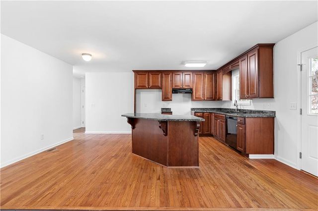 80 Castle Court, Ellijay, GA 30540