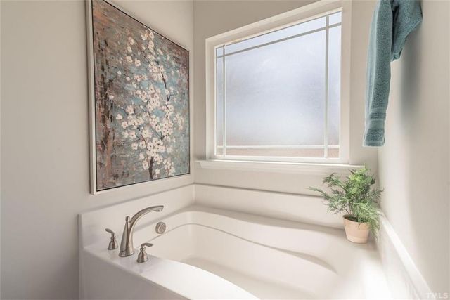 759 Eagle Heights Drive, Maysville, GA 30558