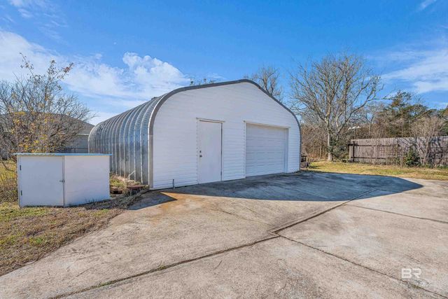 22095 8th Street, Silverhill, AL 36576