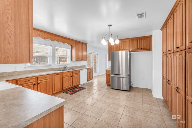 22095 8th Street, Silverhill, AL 36576