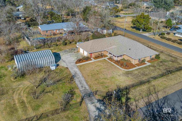 22095 8th Street, Silverhill, AL 36576