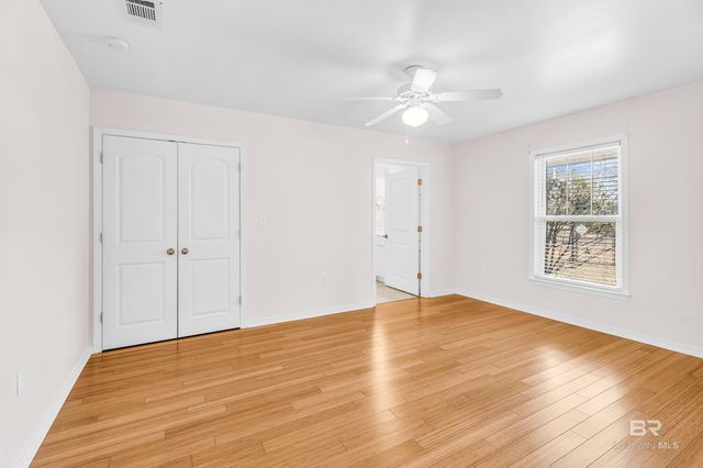 22095 8th Street, Silverhill, AL 36576