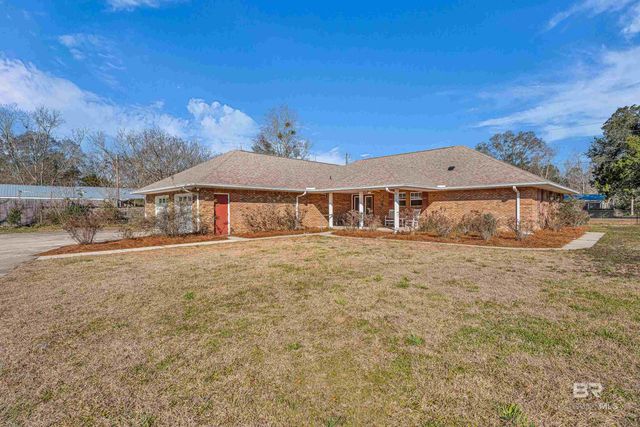 22095 8th Street, Silverhill, AL 36576