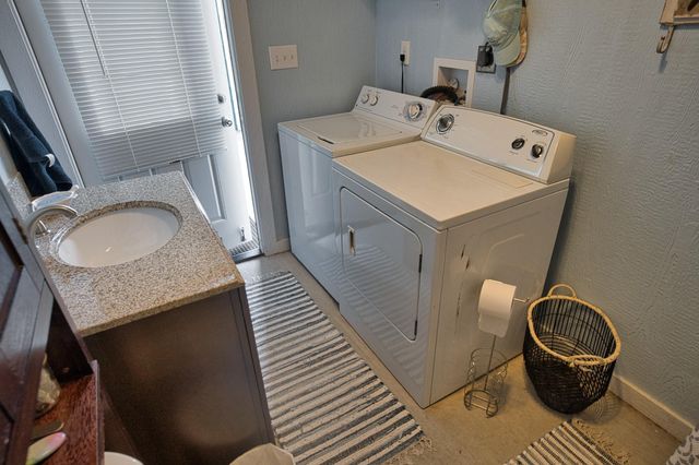 1838 Hall Avenue, Sargent, TX 77414