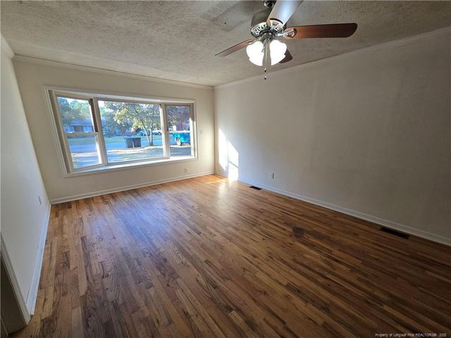 509 Grafton Avenue, Fayetteville, NC 28301