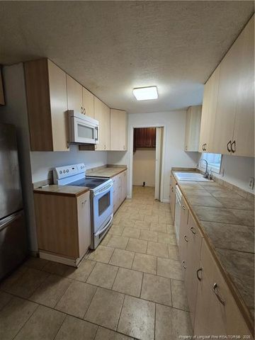 509 Grafton Avenue, Fayetteville, NC 28301