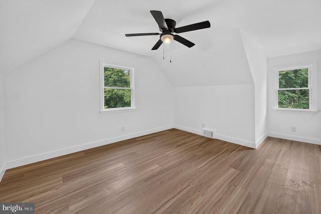 310 LELACHE AVE, Atco, NJ 08004