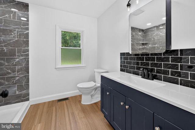 310 LELACHE AVE, Atco, NJ 08004