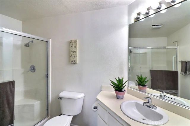 130 S Barranca, West Covina, CA 91791
