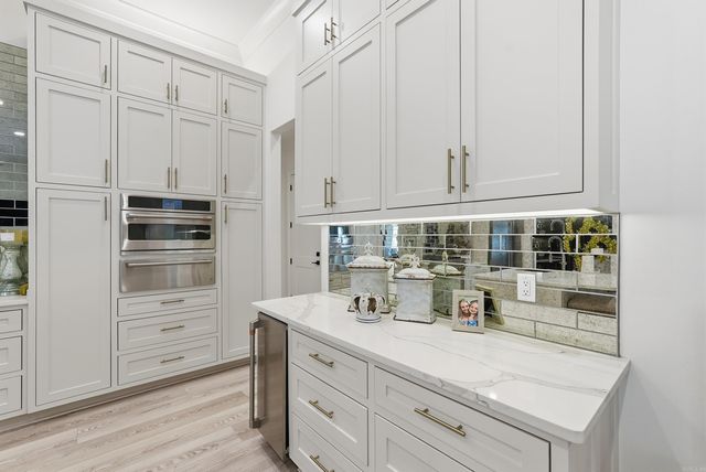 9 Bella View Drive, Little Rock, AR 72212