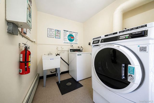 4 Rose Street 1-F1, Oceanside, NY 11572