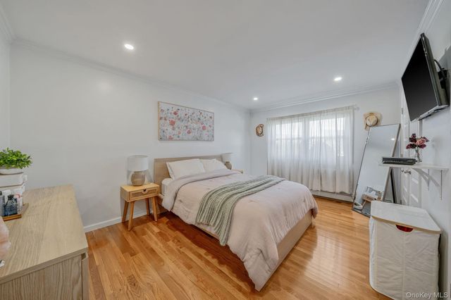 4 Rose Street 1-F1, Oceanside, NY 11572