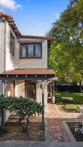 142 Carmelita Street, Porterville, CA 93257