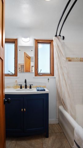 142 Carmelita Street, Porterville, CA 93257