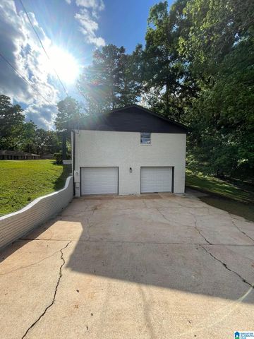 313 FAIR OAKS DRIVE, Fairfield, AL 35064
