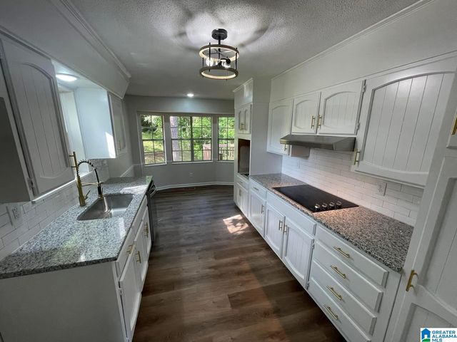 313 FAIR OAKS DRIVE, Fairfield, AL 35064