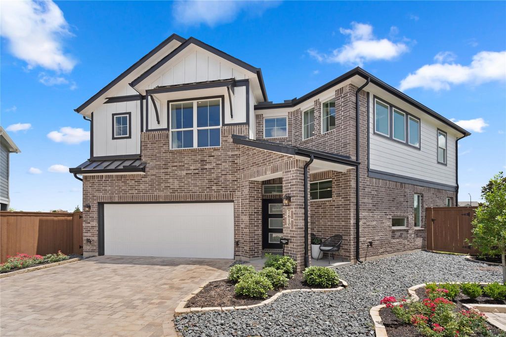 1306 Shaded Rock Drive, Missouri City, TX 77459