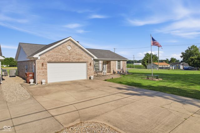 636 S Murphy Avenue, Brazil, IN 47834