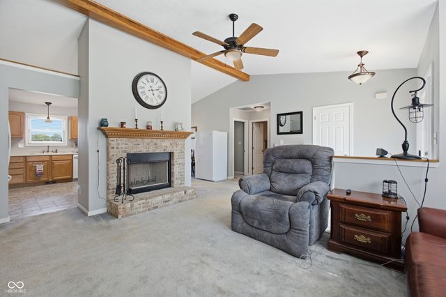636 S Murphy Avenue, Brazil, IN 47834