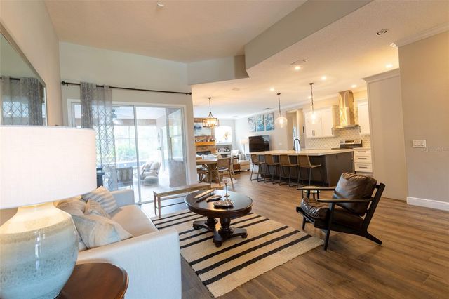 1084 SHADOWMOSS CIRCLE, Lake Mary, FL 32746