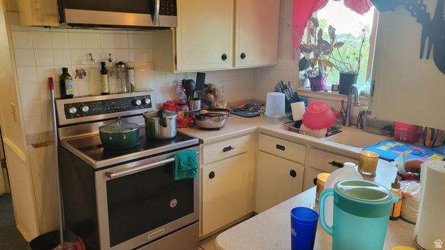 4938 W PAVANT AVE, West Valley City, UT 84120