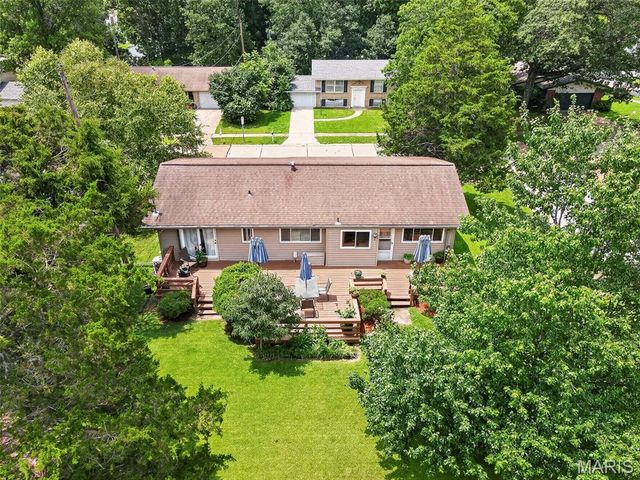 802 Sherwick Terrace, Manchester, MO 63021