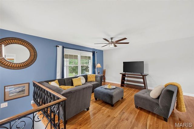 802 Sherwick Terrace, Manchester, MO 63021