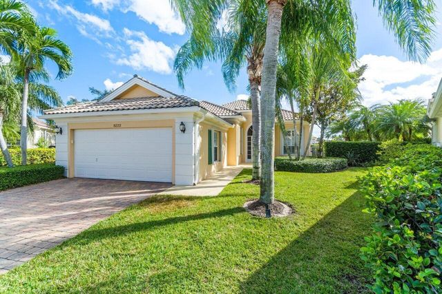 8222 Dominica Place, Wellington, FL 33414