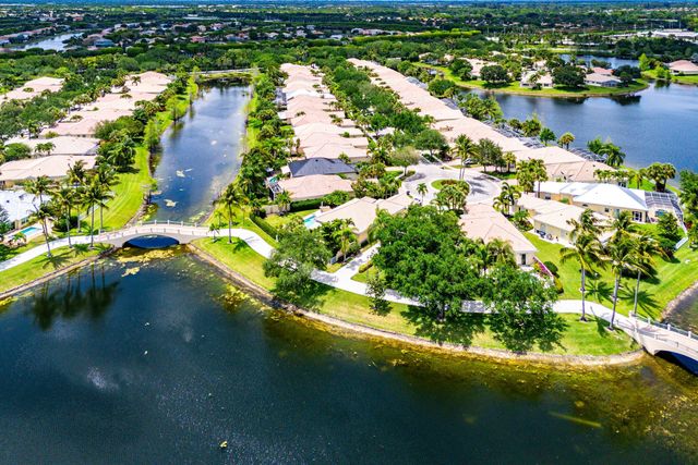 8222 Dominica Place, Wellington, FL 33414