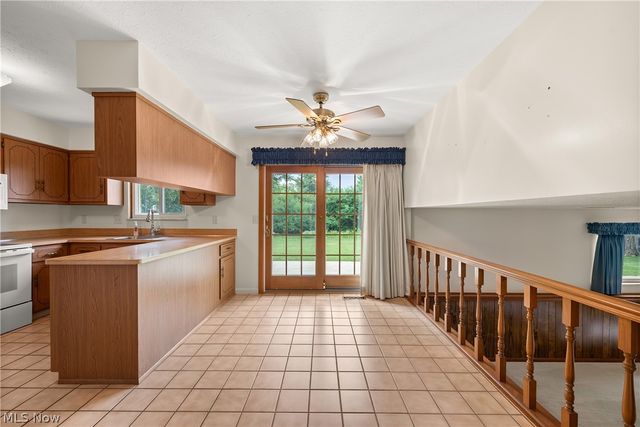24533 Framingham Drive, Westlake, OH 44145