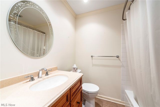 24533 Framingham Drive, Westlake, OH 44145