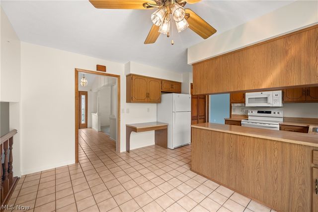 24533 Framingham Drive, Westlake, OH 44145