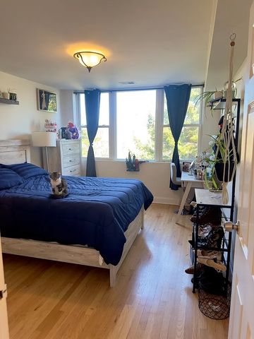 2501 W TOUHY Avenue 308, Chicago, IL 60645