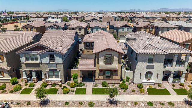 4260 E JESSE Street, Gilbert, AZ 85295