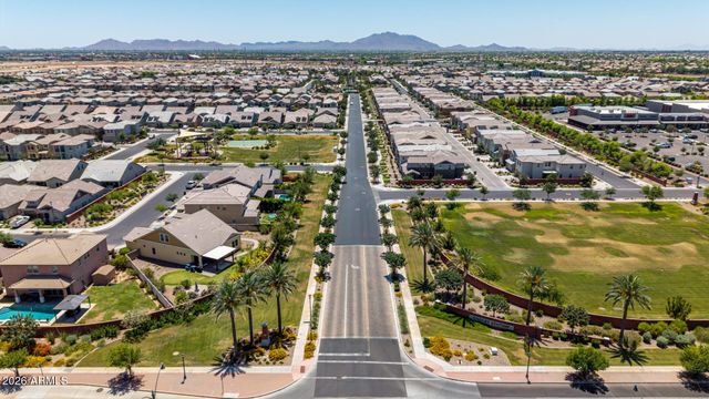 4260 E JESSE Street, Gilbert, AZ 85295