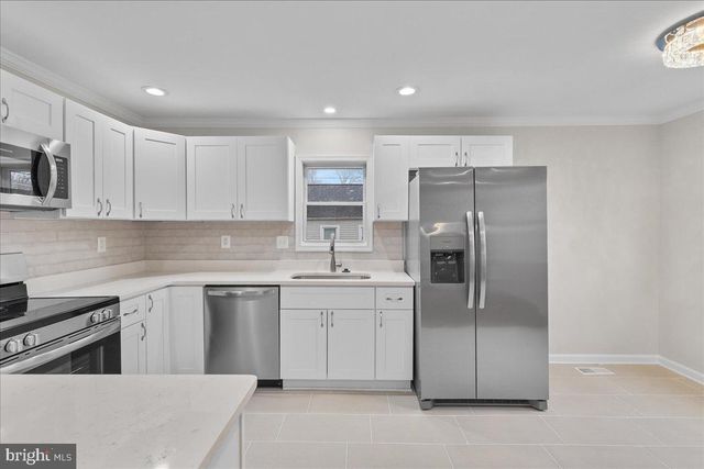 942 CLOVIS AVE, Capitol Heights, MD 20743