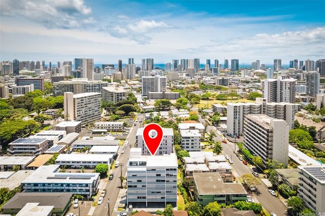 1718 Anapuni Street 301, Honolulu, HI 96822