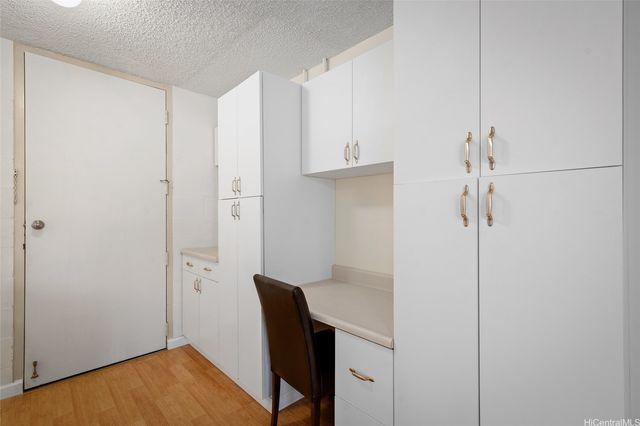 1718 Anapuni Street 301, Honolulu, HI 96822