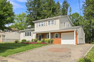 225 Seymour Rd, Hackettstown Town, NJ 07840
