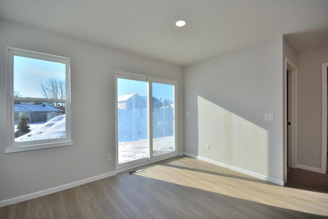 919 5 Mile ROAD, Racine, WI 53402