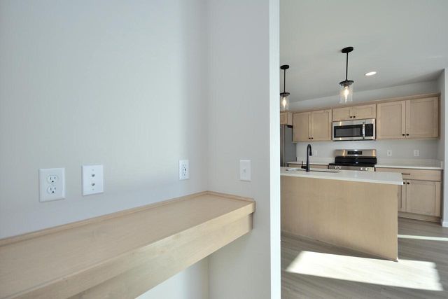 919 5 Mile ROAD, Racine, WI 53402