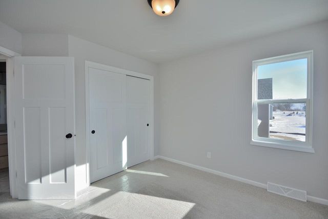 919 5 Mile ROAD, Racine, WI 53402