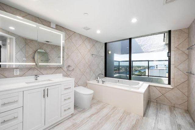 3115 S Ocean Boulevard 1203, Highland Beach, FL 33487